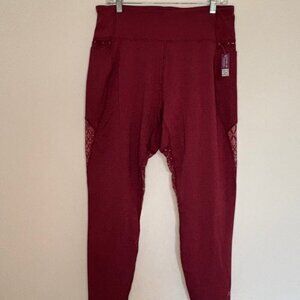 ADORE ME Size 1X Lotus Novelty Mesh Legging Plus Altheticwear Yoga Pant NWT